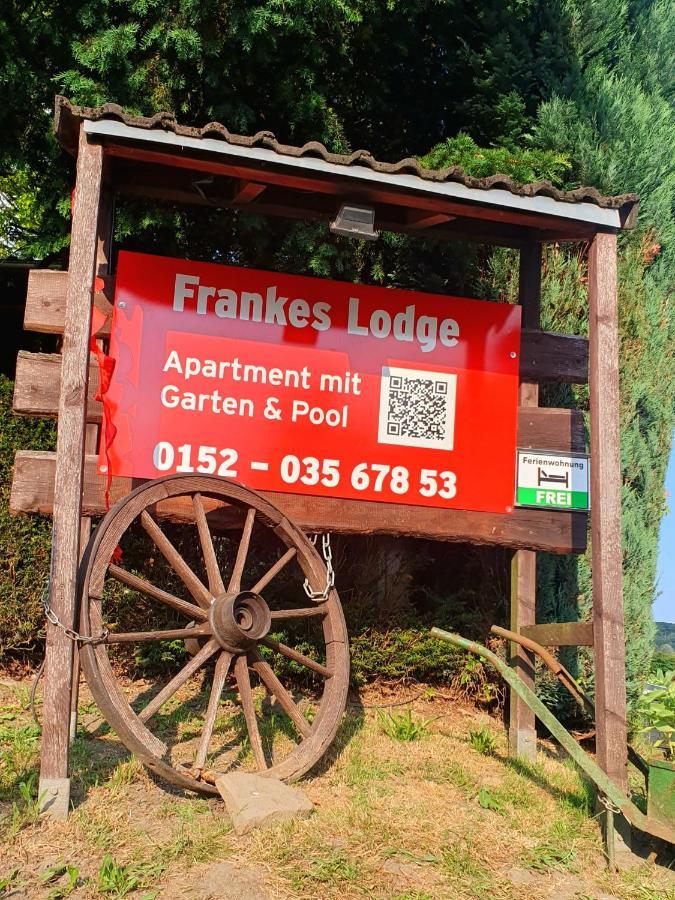 Frankes Lodge Apartment Mit Garten Und Pool, 6 Einzelbetten, Parkplatz エッセン エクステリア 写真
